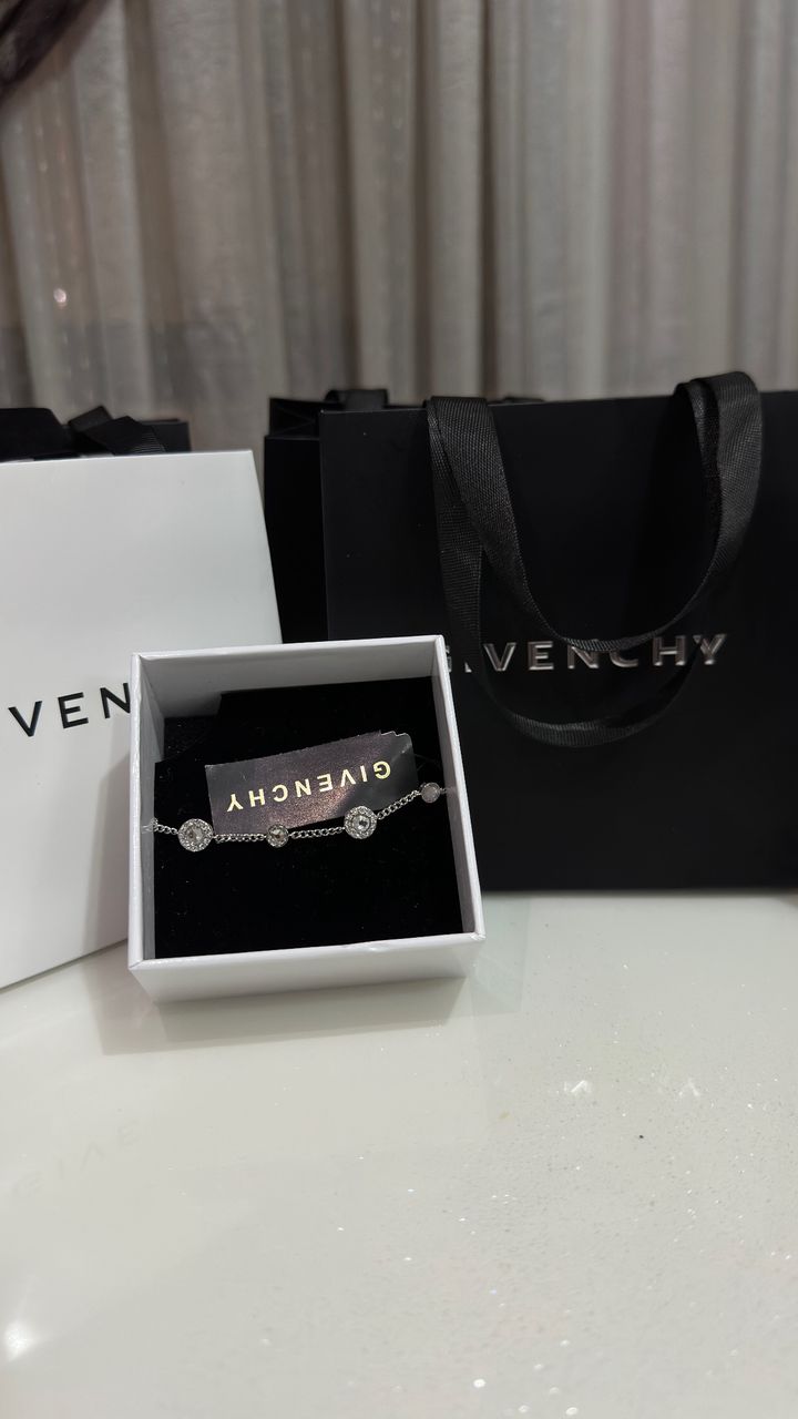 GIVENCHY BRACELET